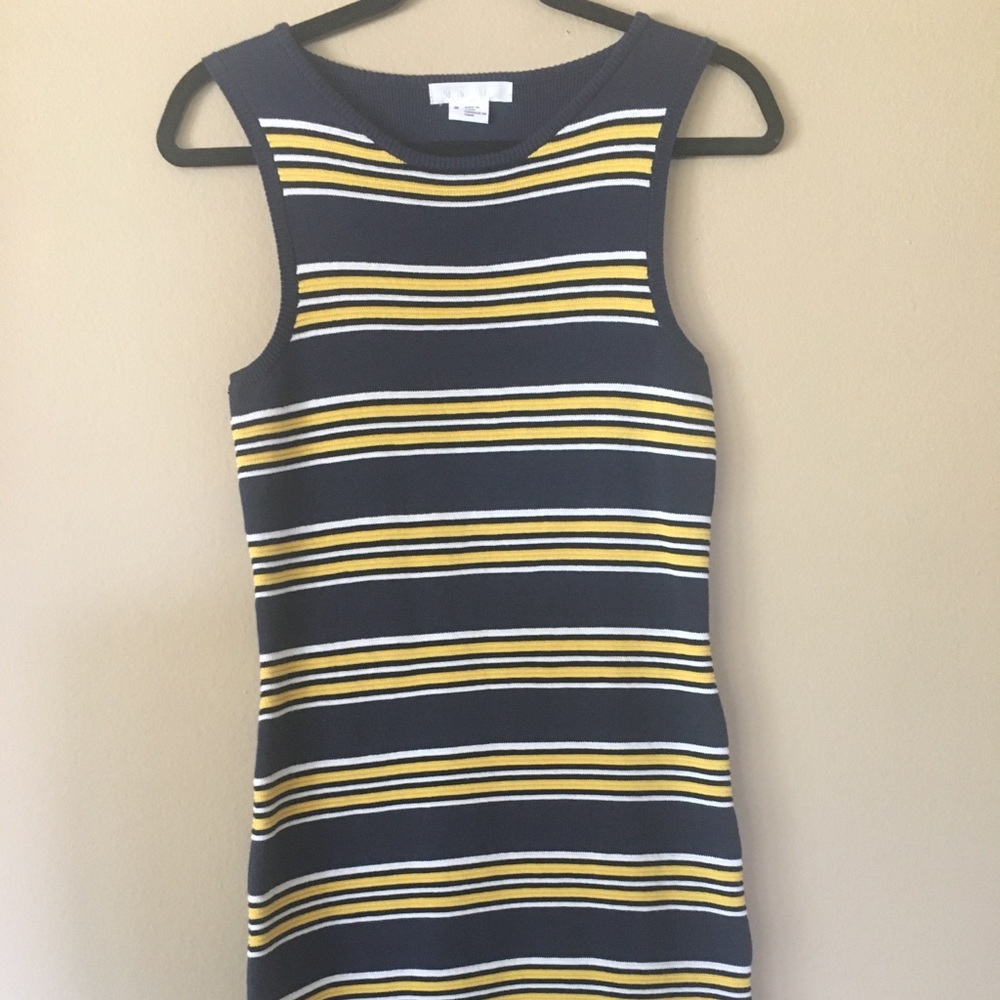 Super cute 90s dress